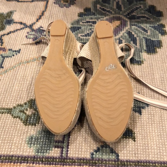NWOT Espadrilles - Picture 3 of 5